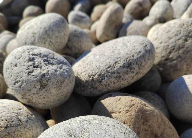 Купить речную и морскую гальку напрямую у производителя с доставкой  купить в Иваново от производителя, без посредников